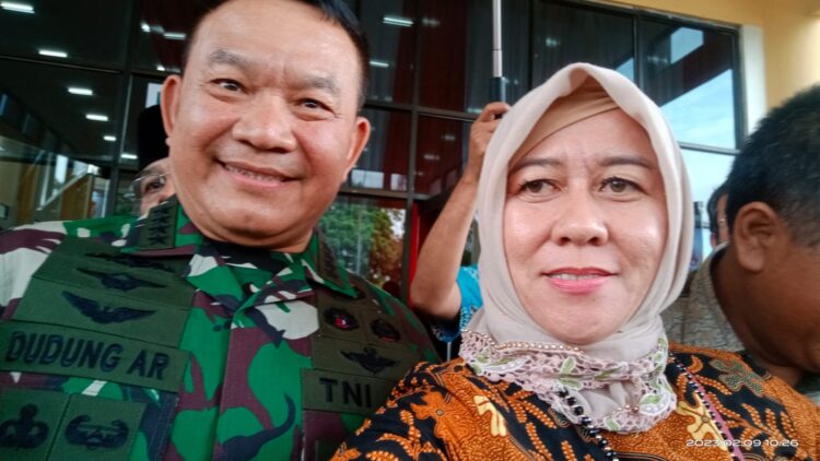 Jenderal TNI Dudung Abdurachman Apresiasi Ekspedisi Geopark Kaldera Toba SMSI