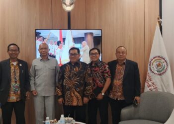 Ketum SMSI Firdaus dan JAM Intel Kejagung Reda Mathovani Bahas Sinergi Kejagung, ABPEDNAS dan SMSI Sukseskan Jaga Desa dan Jaga Dapur MBG