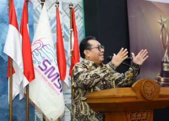 Komaruddin Hidayat hingga Teuku Riefky Hadiri Malam Anugerah SMSI 2026 di Jakarta.